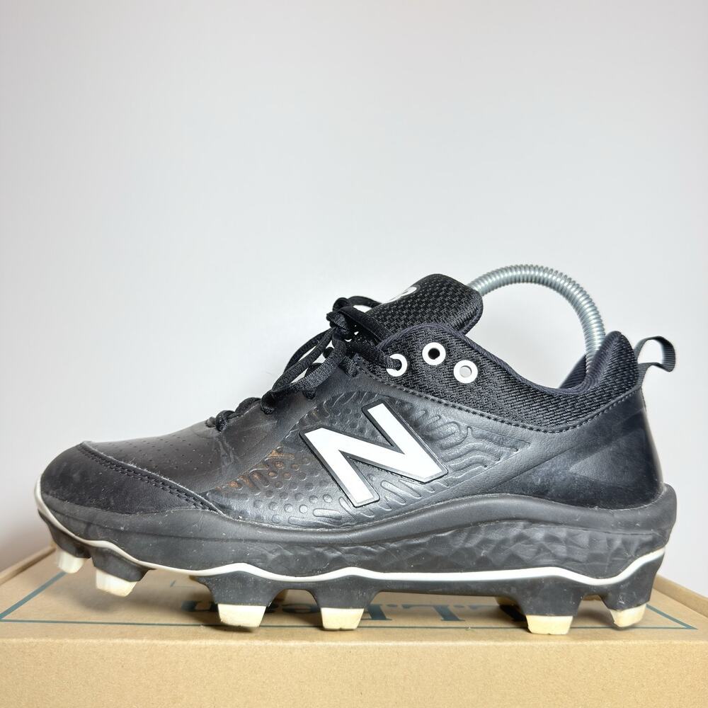 New Balance Velo TPU Molded Softball Cleats Black Low Top Women's Size 8 Used